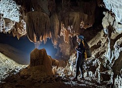 Phát hiện hơn 3km hang động tuyệt đẹp, còn nguyên sơ ở Quảng Bình