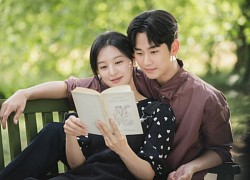 Phim mới của Kim Soo Hyun và Kim Ji Won ấn định ngày lên sóng