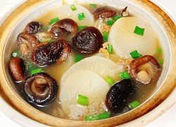 Củ này được ví như "nhân sâm mùa đông", giá hơn 10.000 đồng/kg, đem nấu canh với nấm siêu ngọt ngon