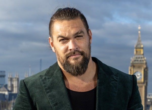 Hậu ly hôn, Jason Momoa trở thành người "vô gia cư"