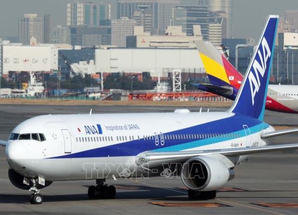 Máy bay Boeing 737 phải quay đầu vì nứt cửa sổ buồng lái