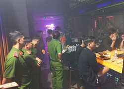 Quán beer club vi phạm về PCCC có nhiều người tụ tập hít khí cười