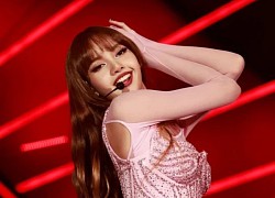 Biểu diễn ở quán rượu thoát y là quyết định của Lisa Blackpink