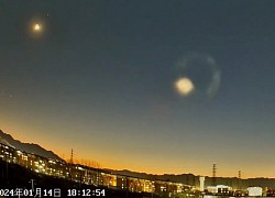 Mạng xã hội Trung Quốc xôn xao khi 'phát hiện UFO' trên bầu trời đêm