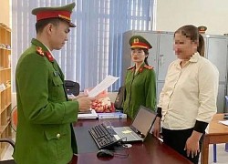 Bắt 'nữ quái' làm giả sổ tiết kiệm 1 tỉ đồng đưa ngân hàng để rút tiền