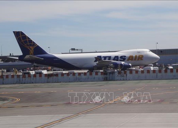 Máy bay của Atlas Air phải hạ cánh do lỗi động cơ