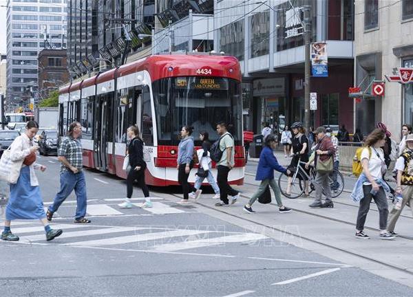 Canada siết chặt thị thực du học