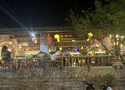 Hấp dẫn phố cổ Đồng Văn, Hà Giang