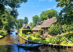 Giethoorn - Ngôi làng đẹp như bức tranh thủy mặc