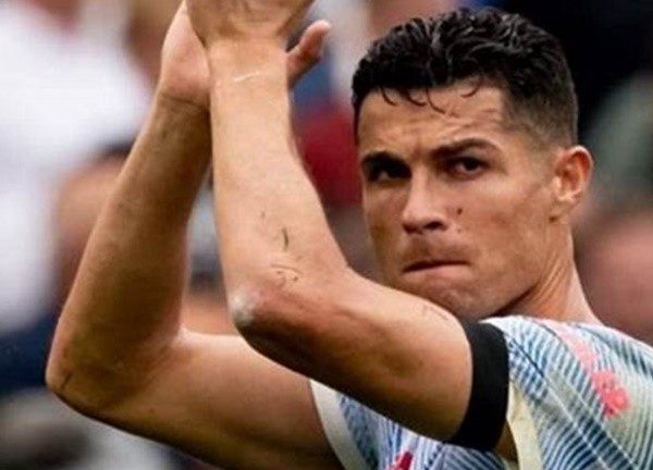 Ronaldo xin lỗi người hâm mộ Trung Quốc