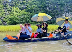 Tam Cốc - Bích Động vào mùa lúa mới