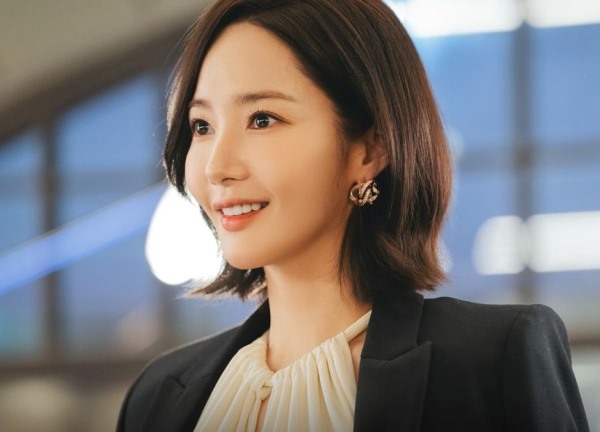 Vì sao khán giả 'phát cuồng' vì Park Min Young trong 'Cô đi mà lấy chồng tôi'?