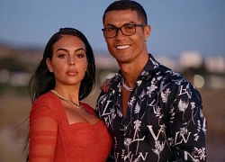 Được gọi là "vợ" nhưng mãi chưa có đám cưới, bạn gái Ronaldo tiết lộ lý do