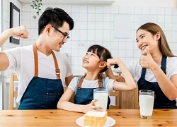 Uống sữa vào bữa ăn sáng giúp tăng khả năng hấp thu canxi và vitamin D ở trẻ em