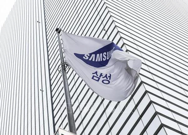 Samsung phải trả giá đắt khi 'ngủ quên' trước làn sóng AI
