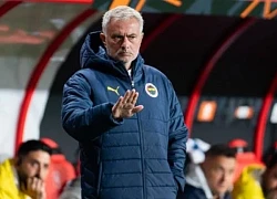 Mourinho nhắc tên MU sau trận hòa Twente