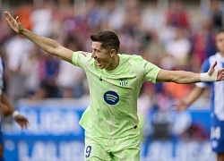 Ngôi sao Lewandowski san bằng kỷ lục của Messi và Ronaldo