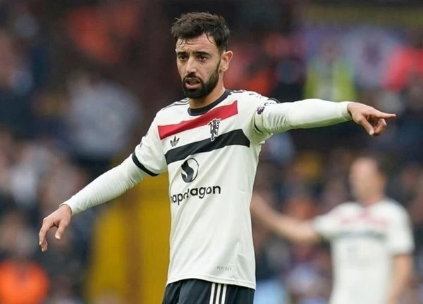 Bruno Fernandes tiết lộ chuyện chuyển nhượng khỏi MU