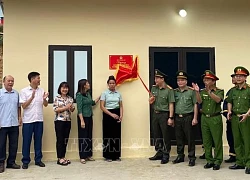 Các hộ dân bị thiệt hại do lũ quét ở Mường Pồn đã có nhà mới