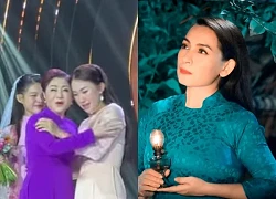 Con gái nuôi Phi Nhung bật khóc, gọi một nữ NSƯT là má thay người mẹ nuôi đã khuất