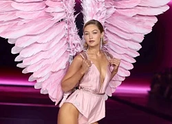 Gigi Hadid tự hào khi trình diễn cùng dàn mẫu kỳ cựu