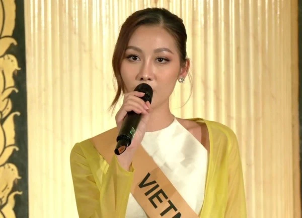 Hoa hậu Quế Anh mặc áo yếm, hát 'Đất nước lời ru' ở Miss Grand International