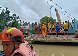 Bão Trà Mi gây lũ lụt nghiêm trọng ở Philippines, 76 người chết