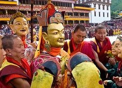 Nghịch lý ở &#8220;vương quốc hạnh phúc&#8221; Bhutan