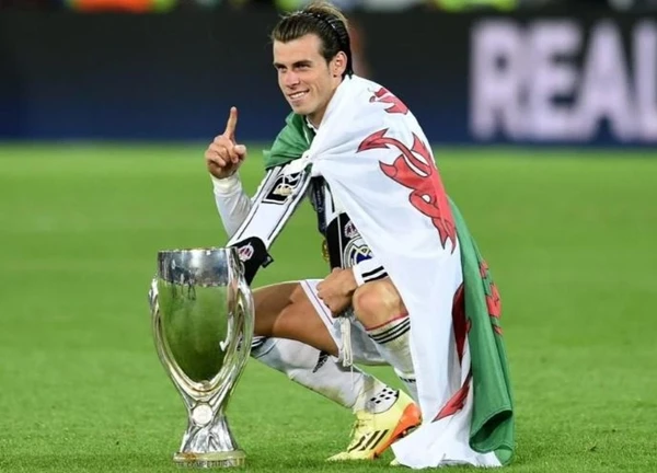 Huyền thoại Gareth Bale tận hưởng cuộc sống sau giải nghệ