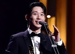 Khoảnh khắc hot nhất Rồng Xanh 2024: Jung Hae In khiến netizen phát cuồng vì 1 biểu cảm "chấn động"