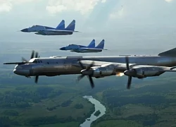 Nga cho 7 oanh tạc cơ chiến lược Tu-95 xuất kích, nổ lớn khắp Ukraine