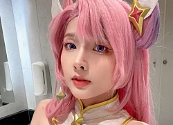 Thoát vai cosplayer gợi cảm, cô gái xinh đẹp bừng sáng với diện mạo "bạch nguyệt quang"