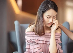 Hễ nghe tiếng chó sủa sau nhà, mẹ chồng lại 'mất tích' cả tiếng, dâu trẻ lén kiểm tra để rồi sợ 'run người'