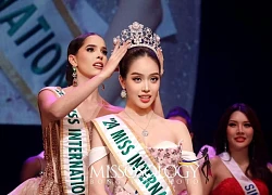 Miss International: Thanh Thủy gặp kiếp nạn, quốc tế "reaction" màn đăng quang