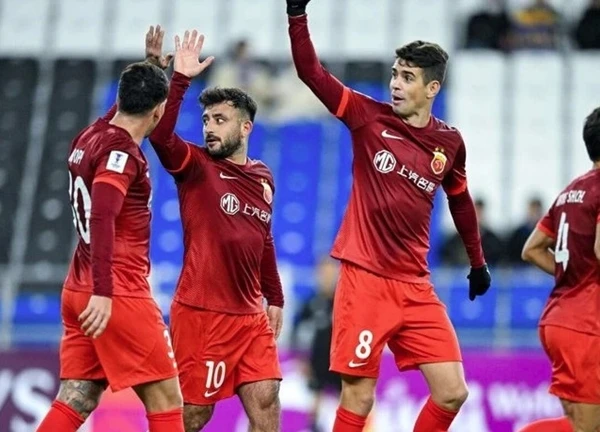 Oscar lập hat-trick kiến tạo ở AFC Champions League