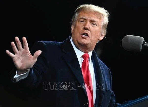 Ông Trump đề cử thông gia làm đại sứ Mỹ tại Pháp