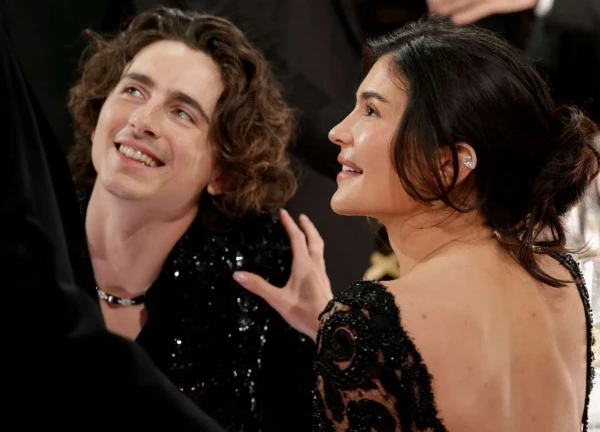 Kylie Jenner và Timothée Chalamet tận hưởng chuyện tình lãng mạn