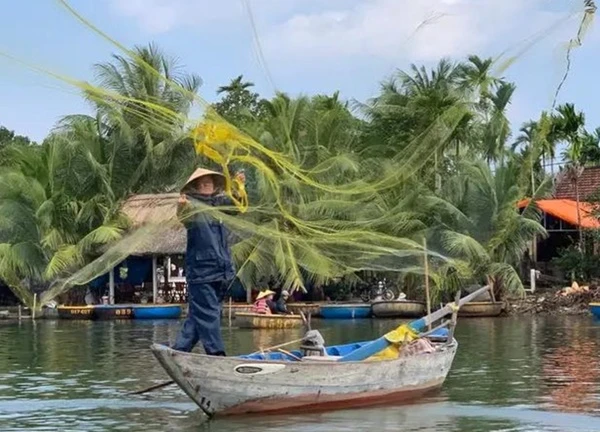 Khách Mỹ du lịch 80 quốc gia, tiết lộ lý do yêu mến Việt Nam