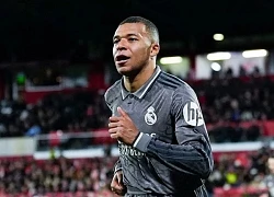 Mbappe và Bellingham tỏa sáng, Real Madrid phả lửa vào gáy Barca