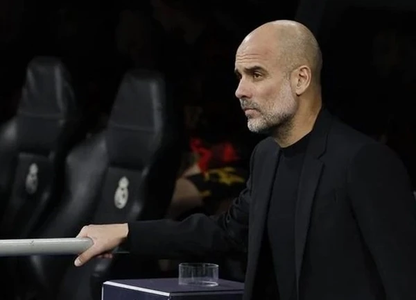 Man City tiếp tục bại trận, Pep Guardiola vẫn lạc quan đến khó hiểu