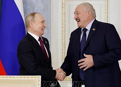 Tổng thống Lukashenko tự nhận Belarus sở hữu vũ khí mạnh hơn tên lửa Oreshnik