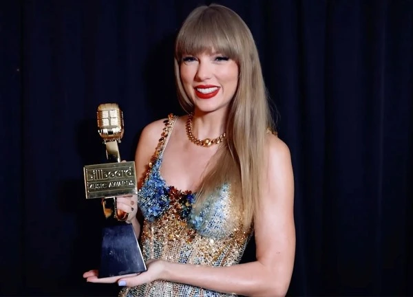 BBMAs 2024: Taylor Swift làm nên lịch sử dù vướng xích mích, em út BTS nhập ngũ vẫn làm nên kỳ tích