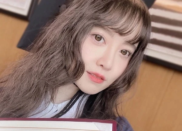 Giữa đầy rẫy thị phi, Goo Hye Sun vẫn trở thành sao Hàn đầu tiên làm được điều này