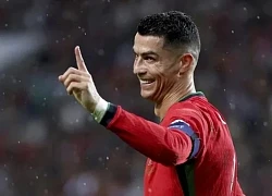 C.Ronaldo không ngớt lời khen sao Man United