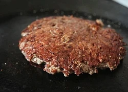 Cửa hàng phục vụ món bánh burger được chiên bằng mỡ hơn 100 năm