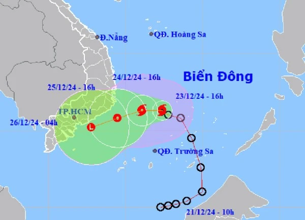 Bão số 10 mạnh cấp 8, từ Phú Yên đến Cà Mau sẵn sàng ứng phó