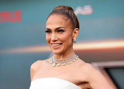 Jennifer Lopez chia sẻ về khó khăn hậu ly hôn Ben Affleck