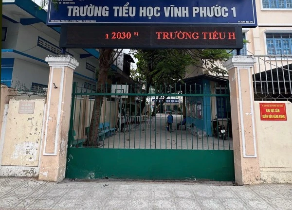 Nữ giáo viên ở Nha Trang bị 2 người đàn ông xông vào trường nhục mạ