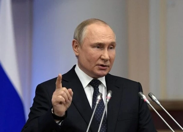 Ông Putin cảnh báo "đáp trả hủy diệt" vụ tấn công sâu vào lãnh thổ Nga