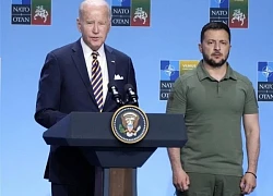 Lô vũ khí cuối cùng gửi Ukraine của Tổng thống Biden gồm những gì?